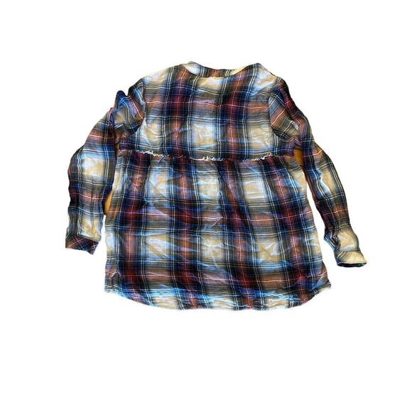 Anthropologie Cloth & Stone Plaid flannel button down top. Size Small - Picture 2 of 7